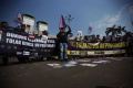 aksi-jurnalis-tolak-ruu-penyiaran_20240527_211953.jpg