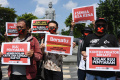 aksi-koalisi-masyarakat-dan-pers-di-surabaya-tolak-ruu-penyiaran_20240528_162108.jpg