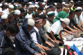 aksi-massa-kawal-sidang-putusan-gugatan-pilpres-2024_20240422_153853.jpg