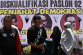 aksi-massa-kawal-sidang-putusan-gugatan-pilpres-2024_20240422_153857.jpg