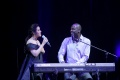 Aksi Panggung Brian Mcknight Feat Raisa