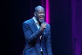 Aksi Panggung Brian Mcknight