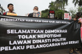 aksi-peringatan-hari-hak-asasi-manusia-di-indonesia_20231207_202834.jpg