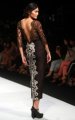 Alleira Batik Ramaikan Ajang JFW 2015