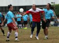 Anggota DPR Bermain Sepak Bola