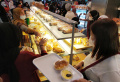 Antre Membeli Roti usai Nonton Barongsai di Festival Citylink Antre Membeli Roti usai Nonton Barongsai di Festival Citylink