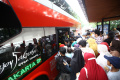 Antre Naik Bus Wisata TransJakarta