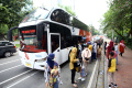 Antre Naik Bus Wisata TransJakarta