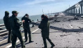 Antrean Kendaraan Mengular Akibat Ledakan Jembatan Krimea