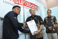 apresiasi-atlet-universitas-muhammadiyah-surabaya_20231019_214408.jpg