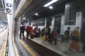 Arus Balik Pemudik di Stasiun Pasar Senen 