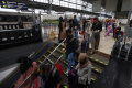 Arus Balik Pemudik di Stasiun Pasar Senen 