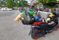 Arus Balik Pemudik Motor Istirahat di SPBU Cikampek
