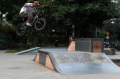 Asiknya Bermain di Skate Park Dukuh Atas