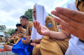 asn-kota-bandung-gelar-salat-minta-hujan_20231009_173521.jpg
