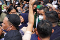 Bahar bin Smith Divonis 6 Bulan 15 Hari Penjara