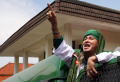 Bahar bin Smith Divonis 6 Bulan 15 Hari Penjara