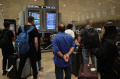 bandara-tel-aviv-membatalkan-sejumlah-penerbangan_20231008_134146.jpg