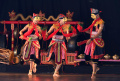 bang-bang-wetan-pada-ajang-nandheng-ajeg1-hari-tari-dunia-2024_20240426_204549.jpg