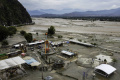banjir-dahsyat-di-pakistan-tewaskan-1000-orang_20220829_132053.jpg