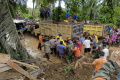 banjir-dan-tanah-longsor-di-sumatera-barat_20240310_182702.jpg