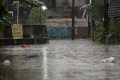 banjir-rendam-perumahan-ciledug-indah_20220716_204507.jpg