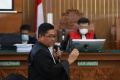Barang Bukti Senjata Kasus Pembunuhan Brigadir J