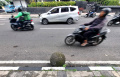batu-bulat-di-jalan-tamblong-kota-bandung-lepas-hambat-lalin_20240425_175248.jpg