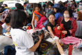 Bazar Bayar Pakai Sampah di Balai Kota Bandung