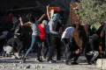 Bentrok Warga Palestina dan Polisi Israel di Masjid Al-Aqsa