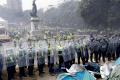 Bentrokan Polisi dengan Pendemo di Selandia Baru