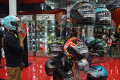 berburu-helm-baru-di-jakarta-fair-kemayoran-2024_20240613_124709.jpg