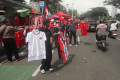 berkah-pedagang-jersey-timnas-indonesia_20240910_200610.jpg