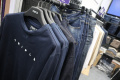 brand-fashion-retail-triple-bawa-konsep-denim-of-life-di-ifw-202_20220416_135746.jpg