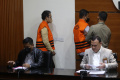 bupati-bangkalan-abdul-latif-amin-imron-ditahan-kpk_20221208_021905.jpg