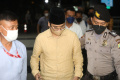 bupati-bangkalan-abdul-latif-amin-imron-tiba-di-gedung-kpk_20221207_232025.jpg