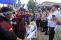 buruh-dan-mahasiswa-batam-aksi-tolak-kenaikan-harga-bbm_20220919_204902.jpg