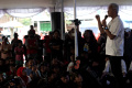 Capres Ganjar Launching 1 Keluarga Miskin 1 Sarjana