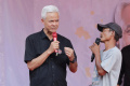 capres-ganjar-pranowo-temui-buruh-tani-dan-nelayan-di-bekasi_20231214_185830.jpg