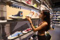 converse-buka-gerai-utama-di-jakarta_20220319_122516.jpg