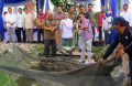 csr-bank-sumsel-babel-budi-daya-ikan-belida-thailand_20231020_161322.jpg