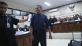 dahlan-iskan-jalani-sidang-perdananya_20161129_203354.jpg