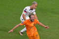 Daley Blind Selebrasi usai mencetak Gol