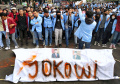 Demo BBM di DPRD Jabar, Mahasiswa Bawa Keranda dan Boneka Mayat