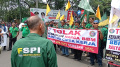 Demo Buruh dan Mahasiswa Tolak Kenaikan Harga BBM