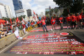 Demo Buruh di Kawasan Patung Kuda Jakarta