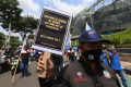 Demo Buruh Tolak UU Omnibus Law