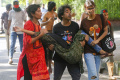demo-rusuh-tolak-kuota-pns-di-bangladesh-5-orang-tewas_20240718_071654.jpg