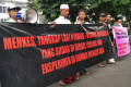 demo-tolak-nyamuk-wolbachia-di-bandung_20231218_184842.jpg