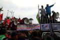 Demo Tolak Perppu Ciptaker di Depan Gedung DPR RI
